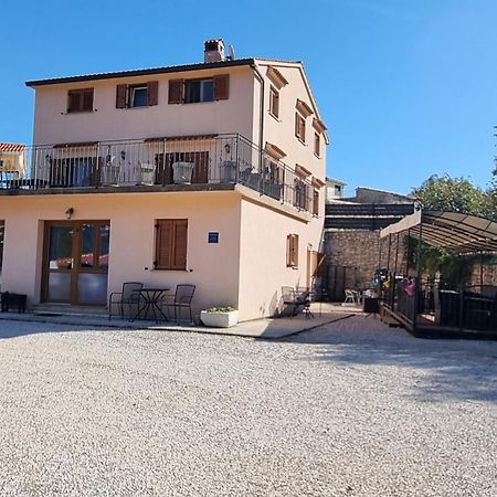 Apartmani Barbara Brsec Luaran gambar